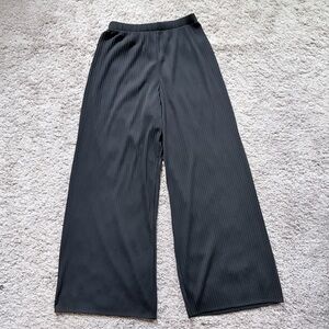 Black Wide-Leg Pants